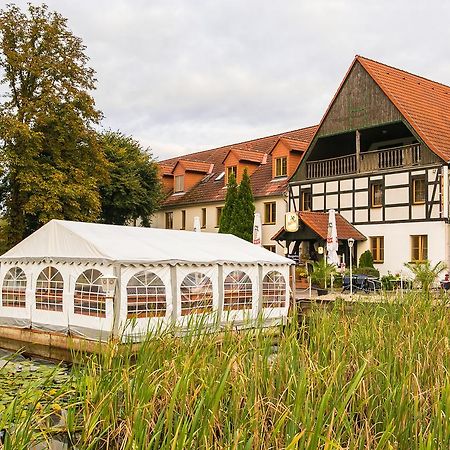 Hotel Groebern Am See Grobern Extérieur photo